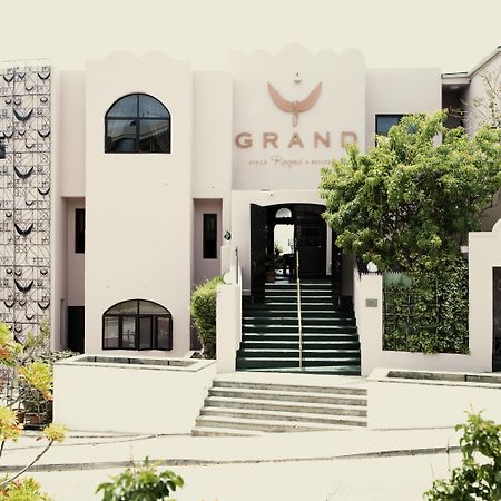 Grand Africa Rooms & Rendezvous Plettenberg Bay Esterno foto